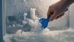 Zabudnite na zdĺhavé odmrazovanie: táto metóda odstráni ľad za pár minút