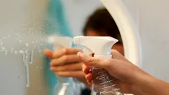 Zrkadlo v kúpeľni sa už nezamlžuje: jednoduchý trik na celý týždeň